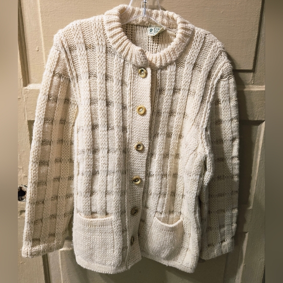 Cyril Cullen Sweaters - Cyril Cullen Ireland Pure Virgin Wool Knit Button Front Cream Cardigan